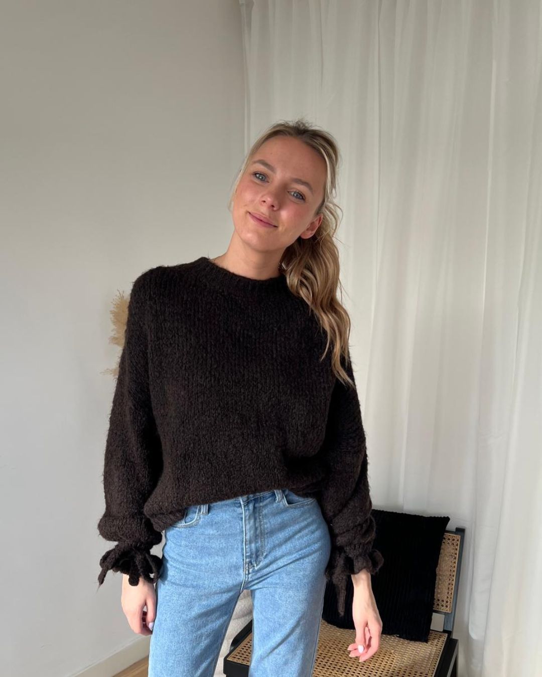 Bowy knit