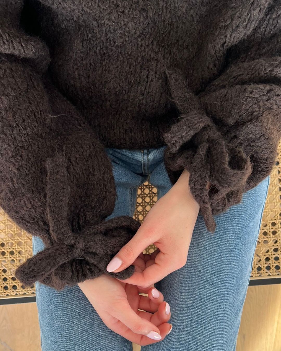 Bowy knit