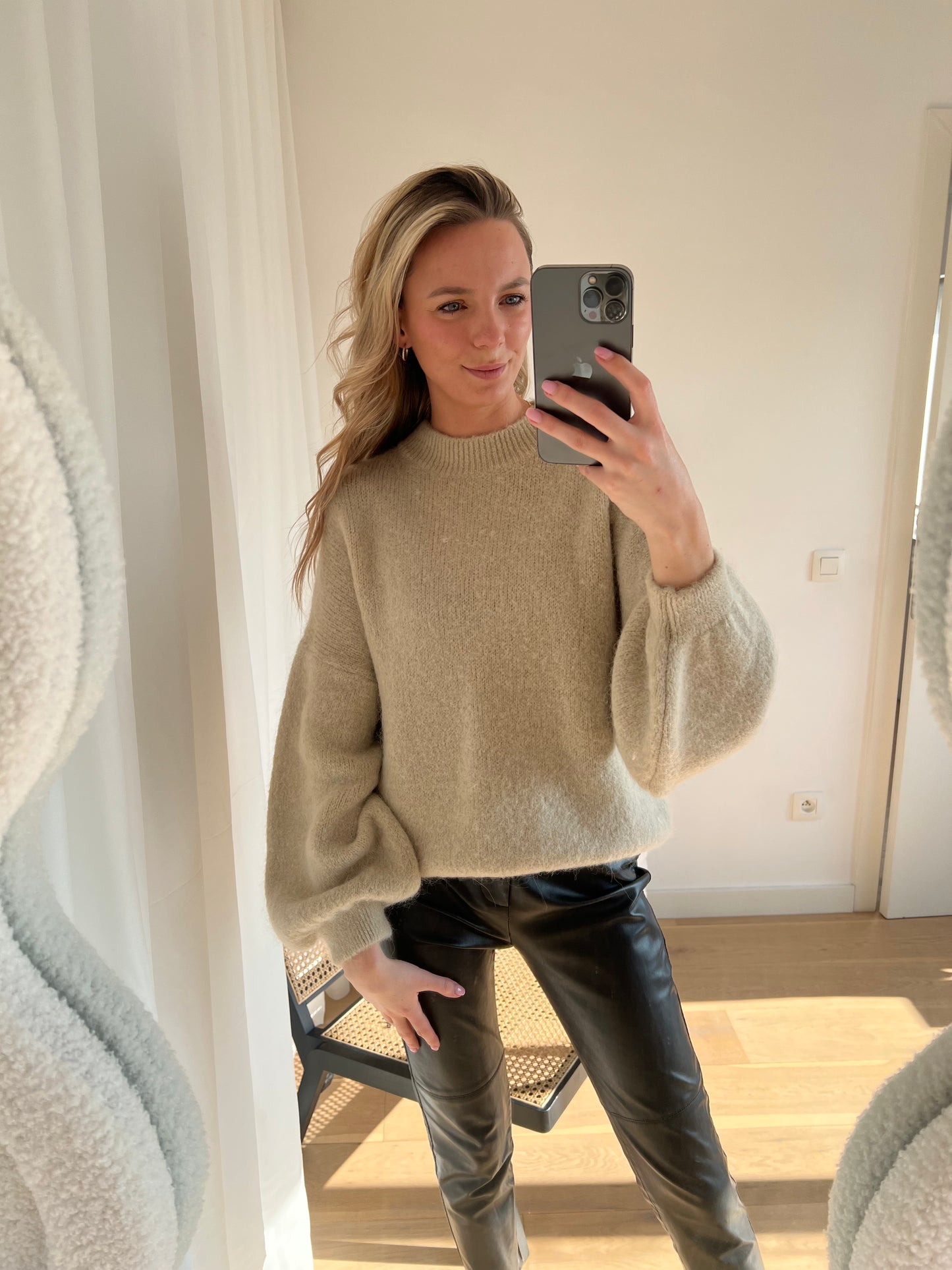 Creamy knit